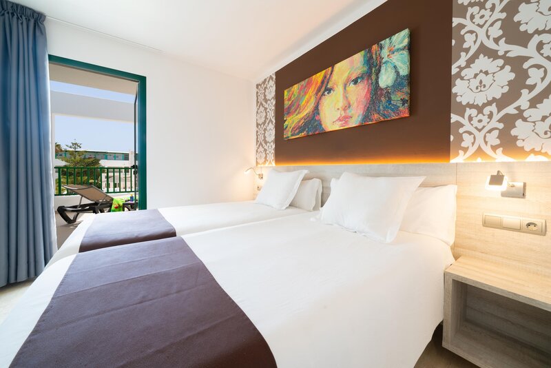 Galeón Playa by SeaSense Hotels 12