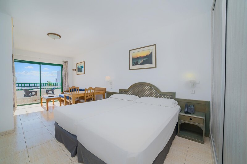 Galeón Playa by SeaSense Hotels 54