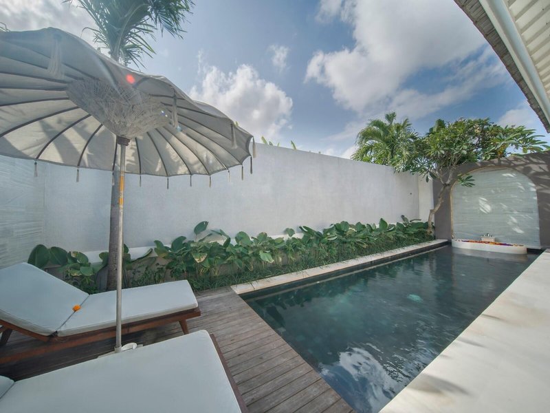 Astera Villa Seminyak 4