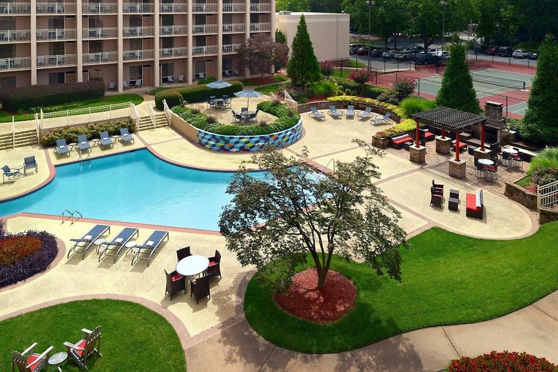 Marriott Atlanta Airport 5