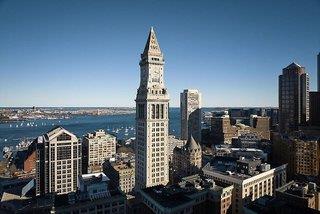 Marriott Vacation Club Pulse at Custom House, Boston