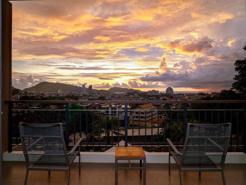 Skyview Resort Phuket 6