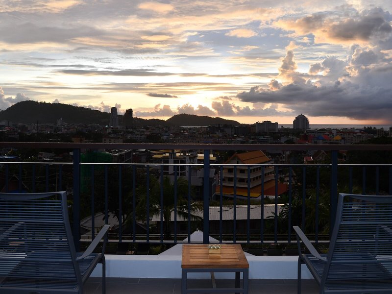 Skyview Resort Phuket 7