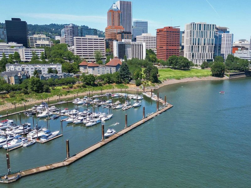 Marriott Portland Downtown Waterfront 5