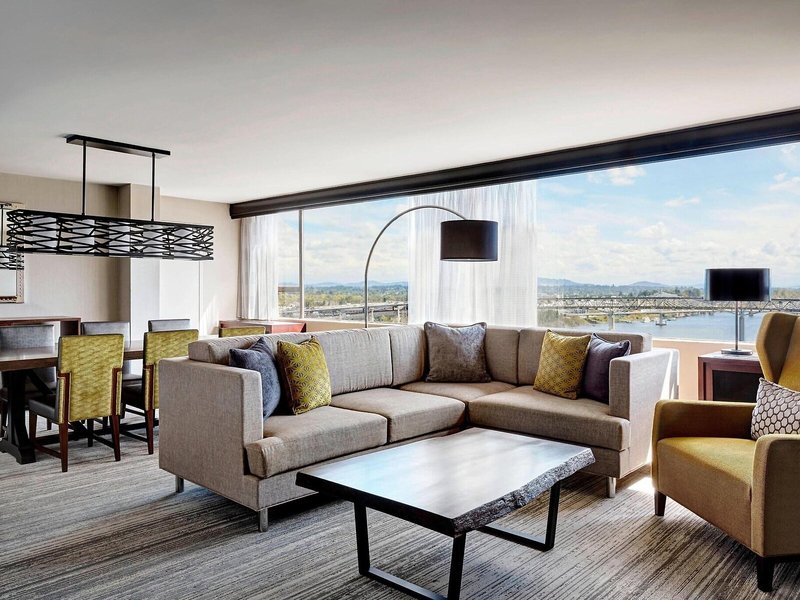 Marriott Portland Downtown Waterfront 36