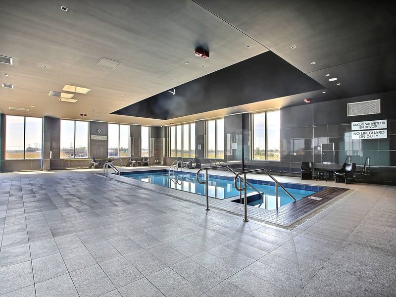Courtyard Montreal Brossard 3
