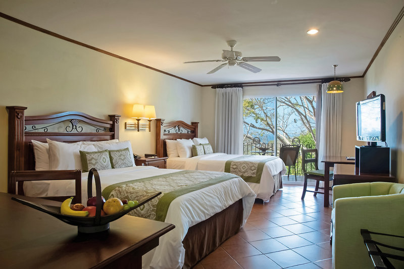 Parador Resort & Spa 9