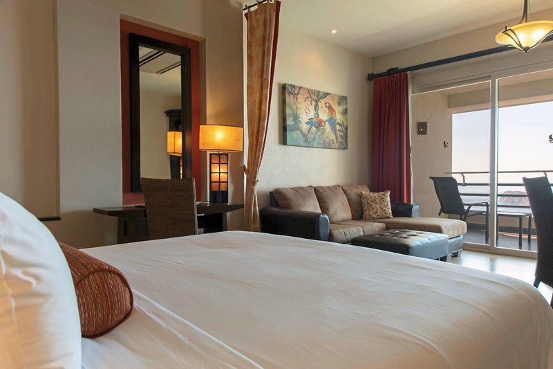 Parador Resort & Spa 16