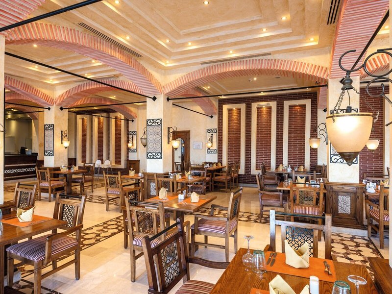 SUNRISE Crystal Bay Resort 19 - Restaurant