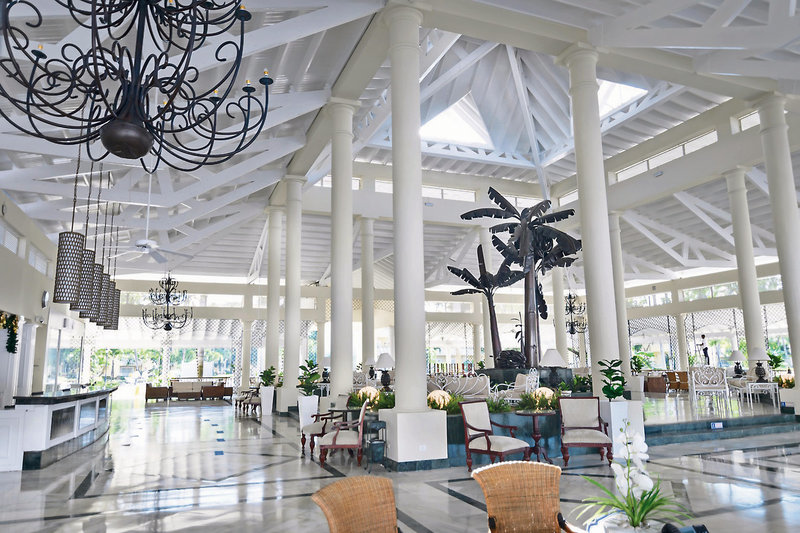 Bahia Principe Grand El Portillo 37