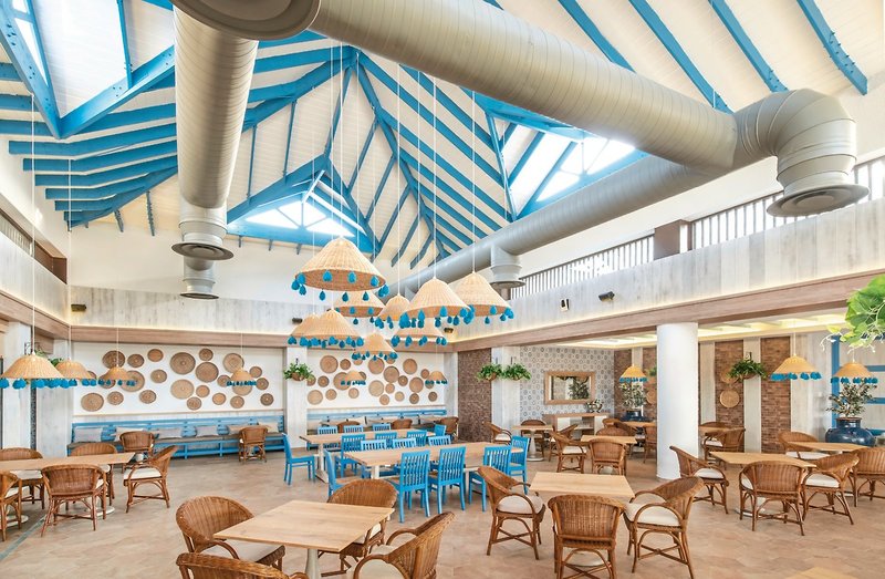 Bahia Principe Grand El Portillo 32