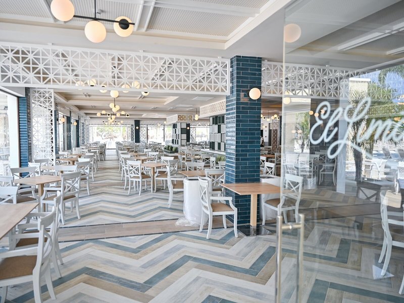 Bahia Principe Grand El Portillo 16