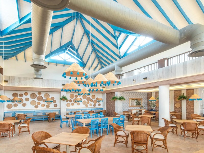 Bahia Principe Grand El Portillo 18