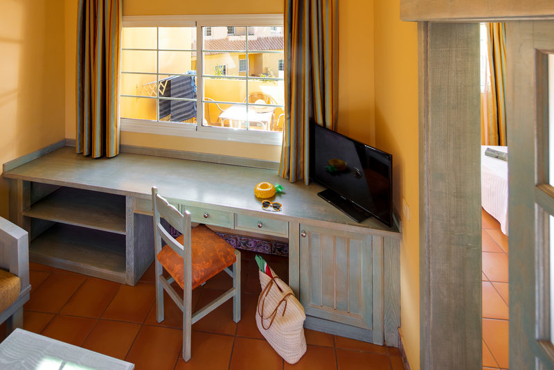 Hotel Royal Suite 5
