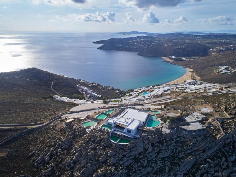 Myconian Panoptis Escape 1