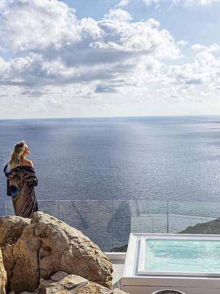 Myconian Panoptis Escape 26