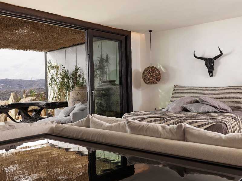 Myconian Panoptis Escape 33