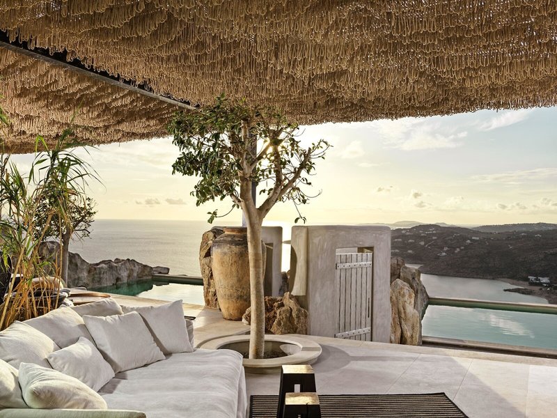 Myconian Panoptis Escape 44