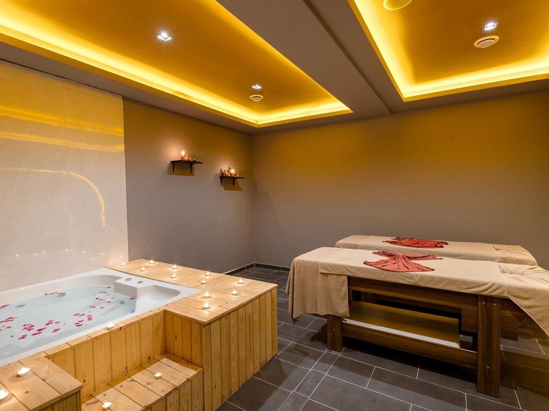 Hotella Resort & Spa 9