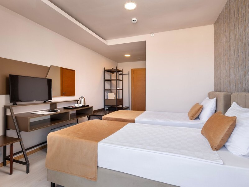 Hotella Resort & Spa 43