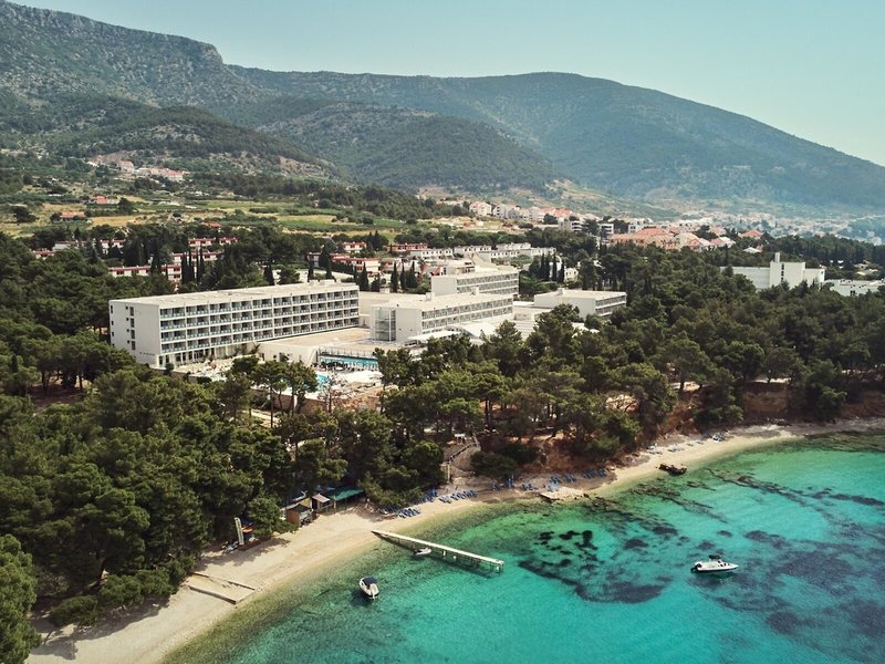 Bluesun Grand Hotel Elaphusa 1