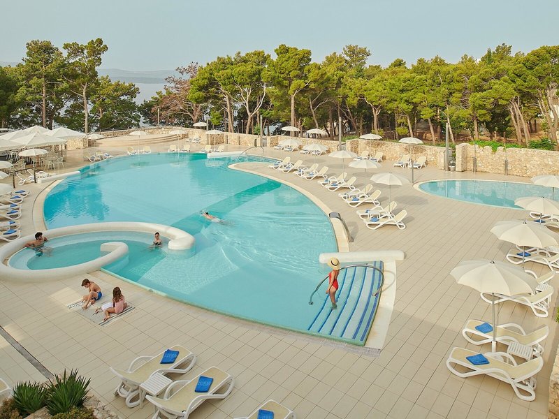 Bluesun Grand Hotel Elaphusa 16