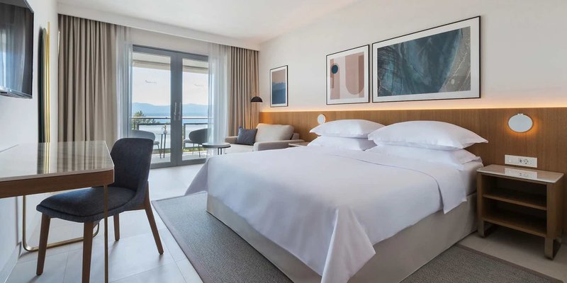 Bluesun Grand Hotel Elaphusa 9