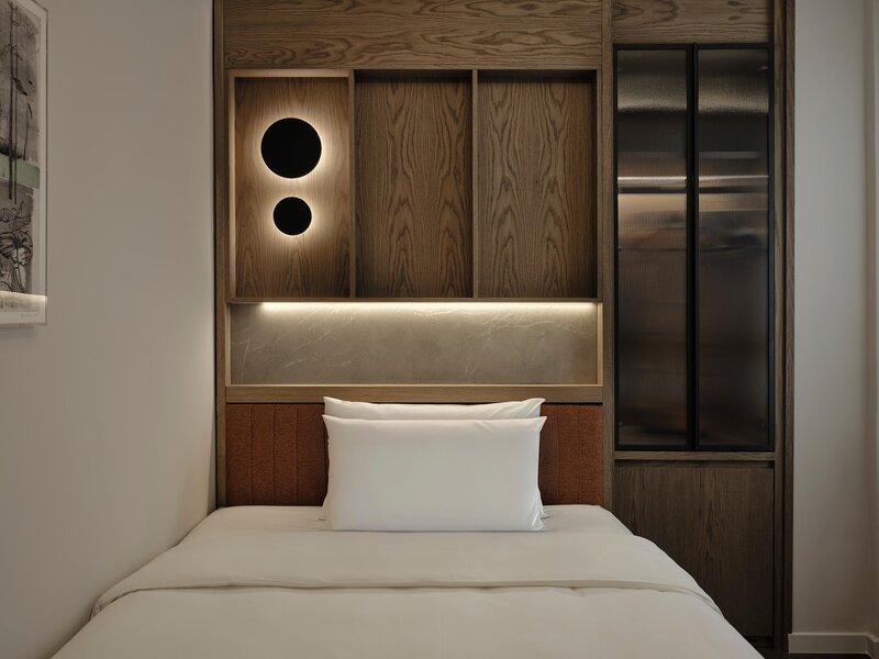 Electra Athens 13