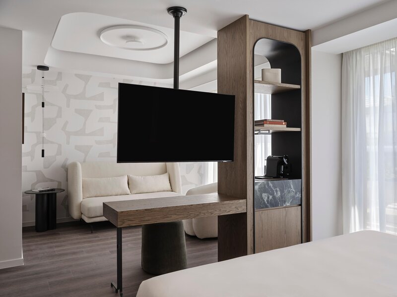 Electra Athens 48