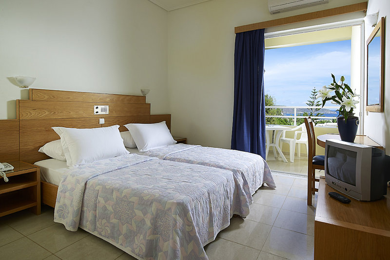 Hotel Eleftheria 19