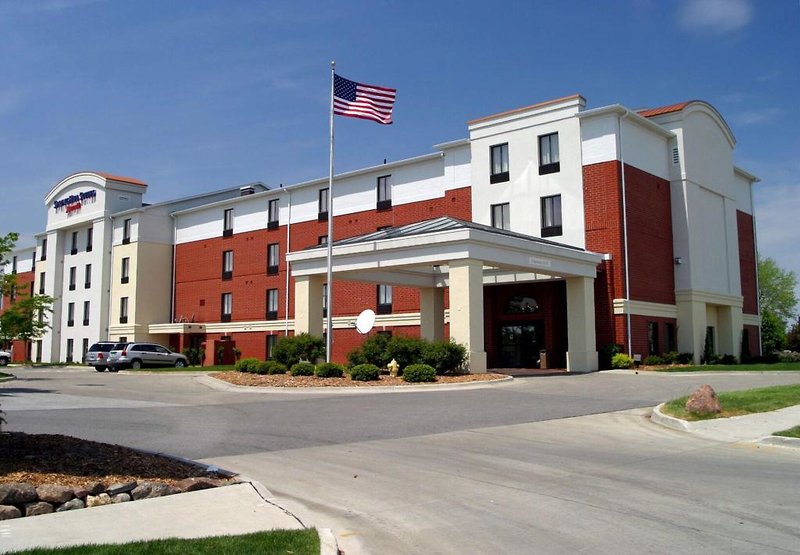 SpringHill Suites by Marriott Des Moines West 3 - Exterior