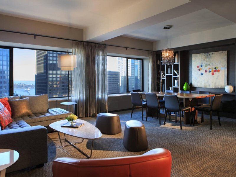 Renaissance Seattle 6