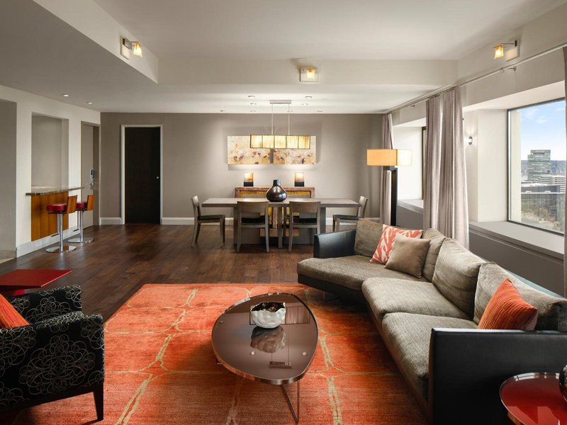 Renaissance Seattle 32