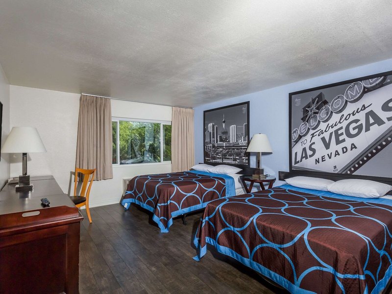 Super 8 by Wyndham Las Vegas North Strip/Fremont St. Area 9