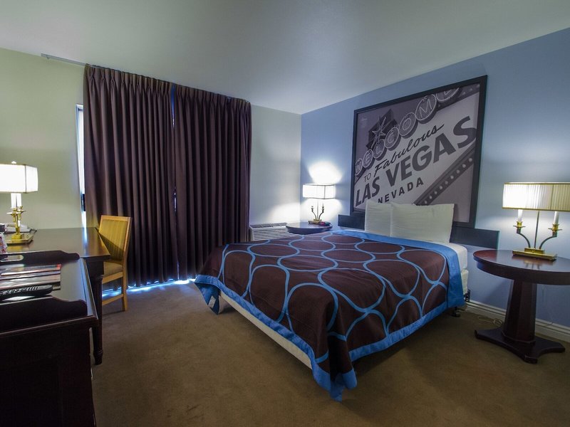 Super 8 by Wyndham Las Vegas North Strip/Fremont St. Area 12