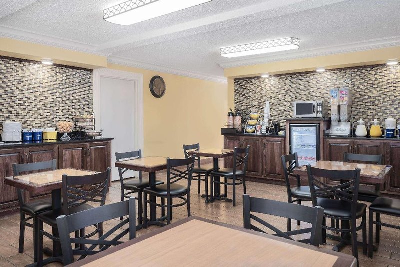 Days Inn Macon I-475 2