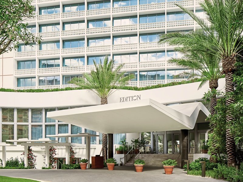 The Miami Beach EDITION 14