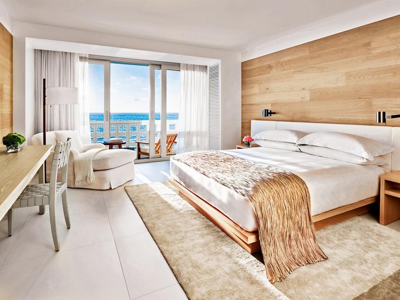 The Miami Beach EDITION 16