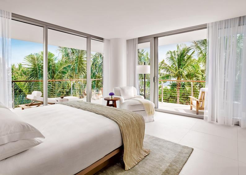 The Miami Beach EDITION 9