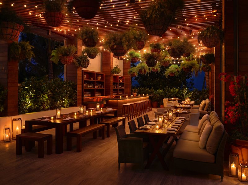 The Miami Beach Edition 7