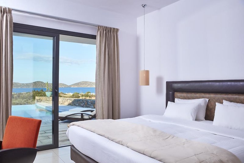 Elounda Palm 4 - Room Example