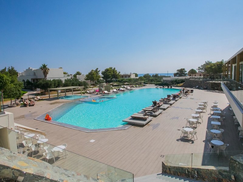 Almyra Hotel & Village 8