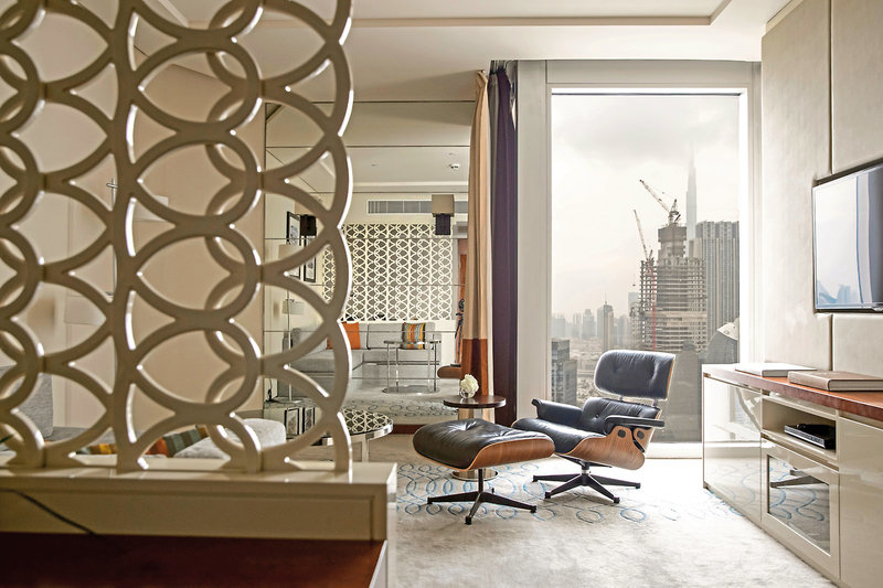 Jumeirah Emirates Towers 6