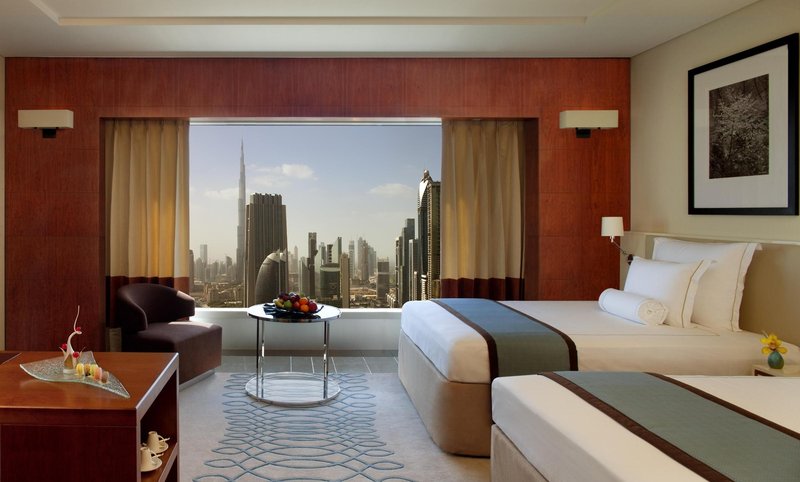 Jumeirah Emirates Towers 11