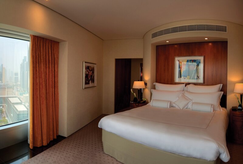 Jumeirah Emirates Towers 15