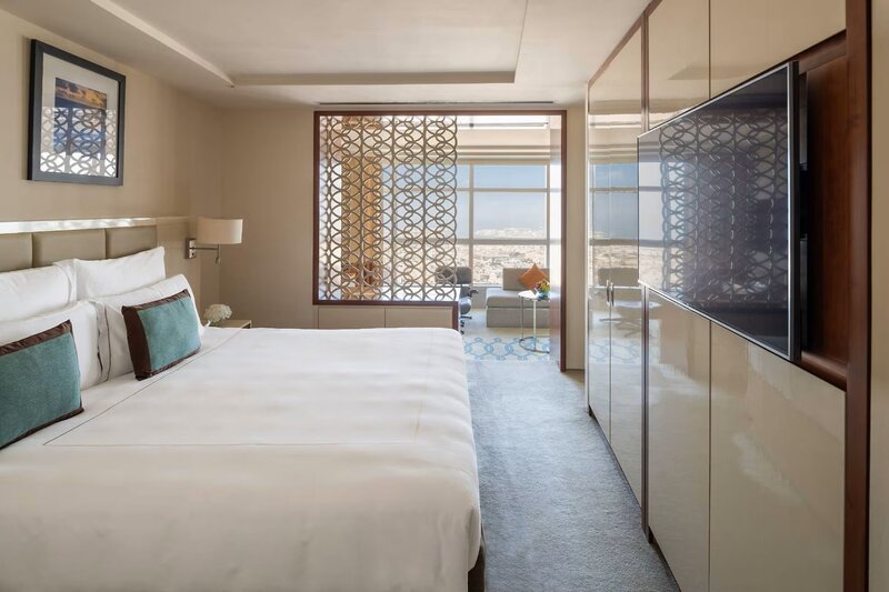Jumeirah Emirates Towers 18