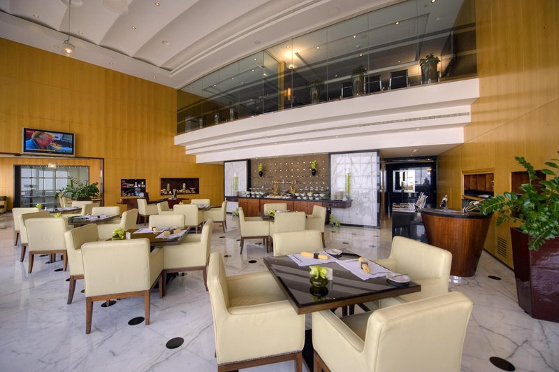 Jumeirah Emirates Towers 20