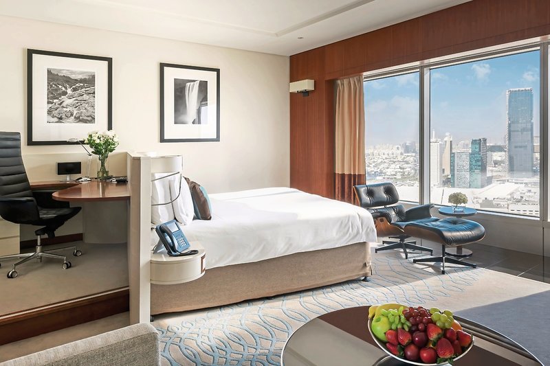 Jumeirah Emirates Towers 5 - Room Example