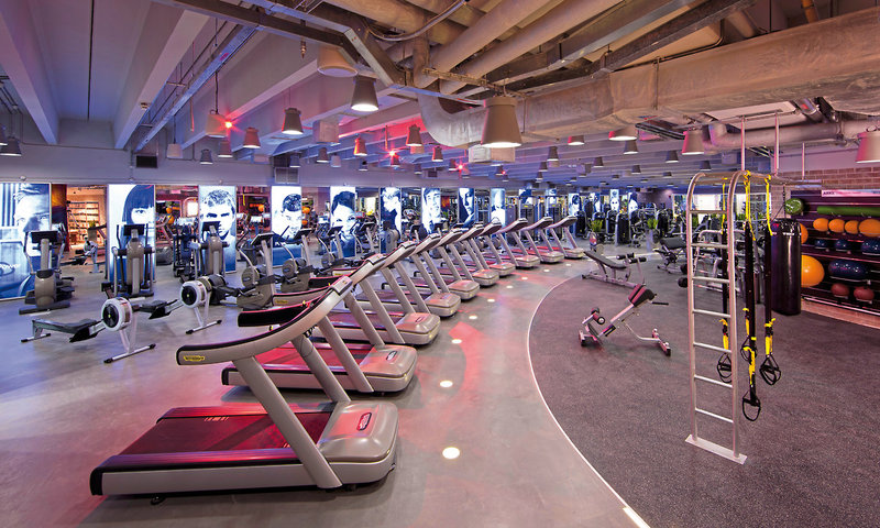 Jumeirah Emirates Towers 21 - Sports and leisure