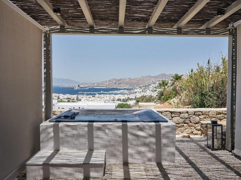 Belvedere Mykonos Hilltop Rooms & Suites 14